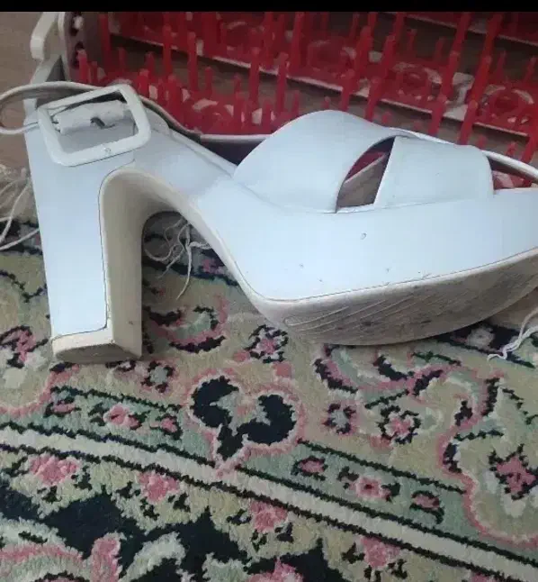 کفش|کیف، کفش، کمربند|اسلام‌‌آباد غرب, |دیوار