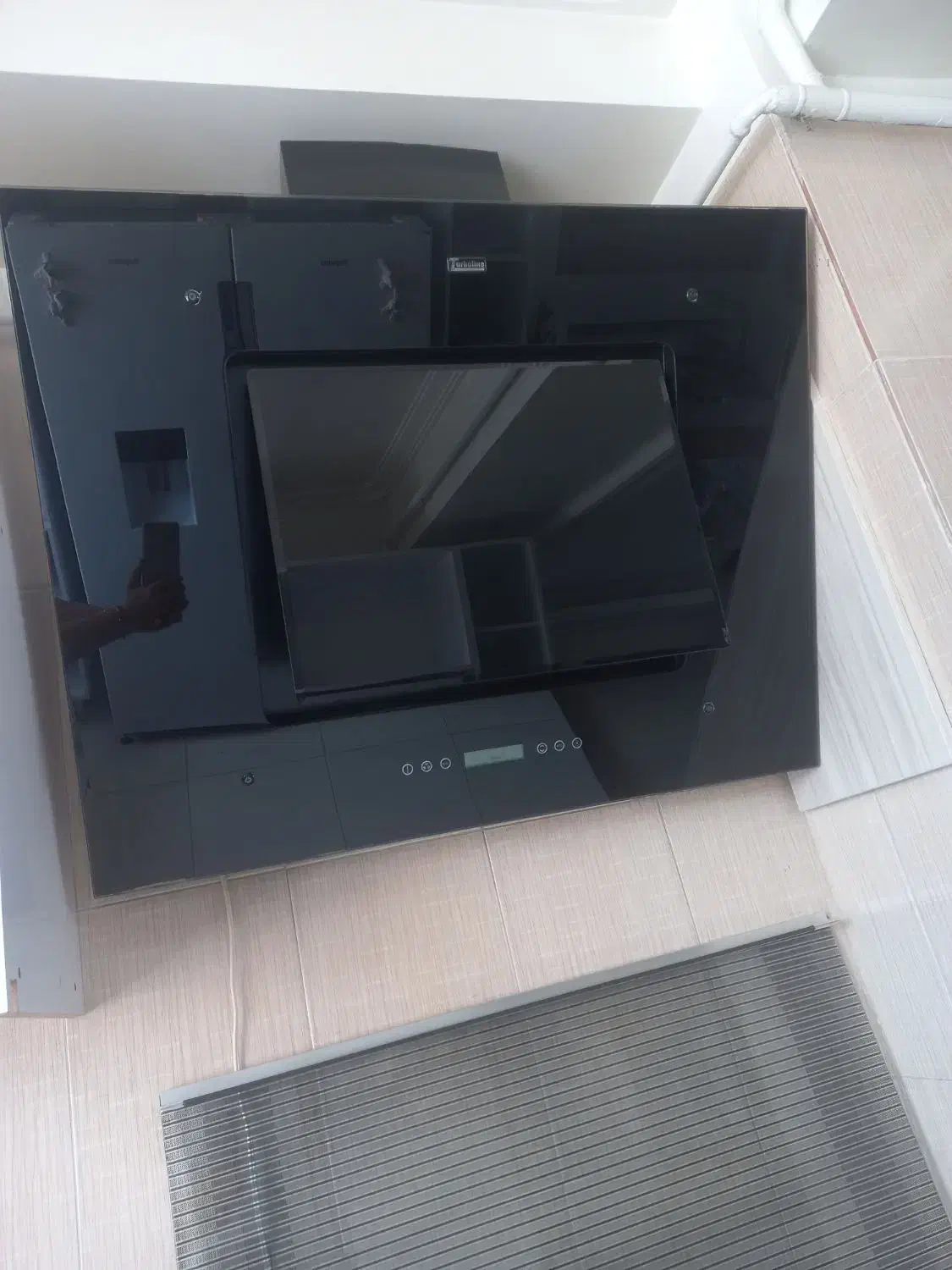 هود|هود|تبریز, |دیوار