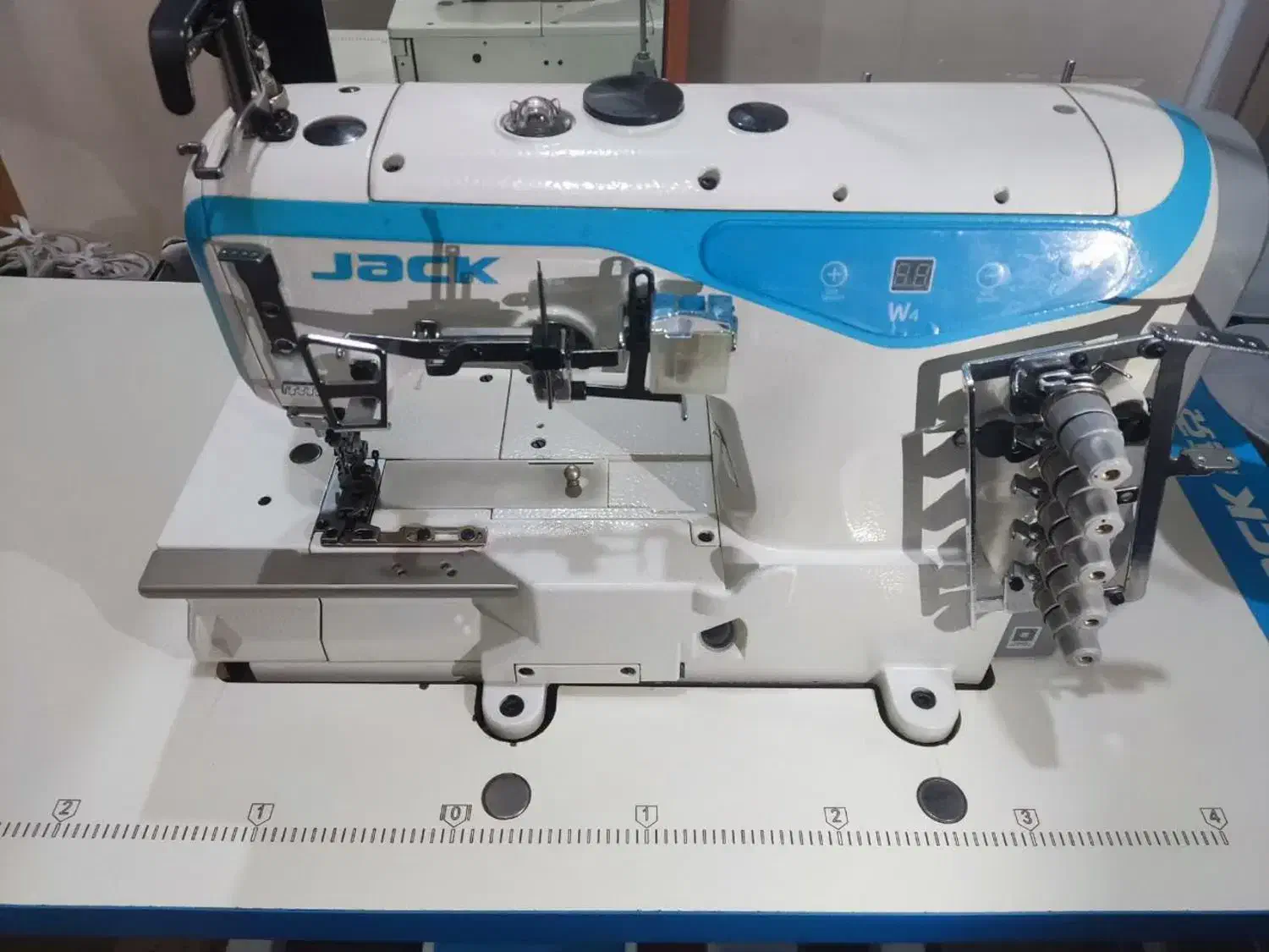 w4 جک|چرخ خیاطی و ریسندگی|برخوار, |دیوار