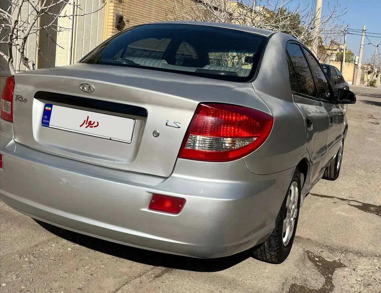 ریو ۸۹|خودرو سواری و وانت|کاشان, فاز ۲ ناجی آباد|دیوار