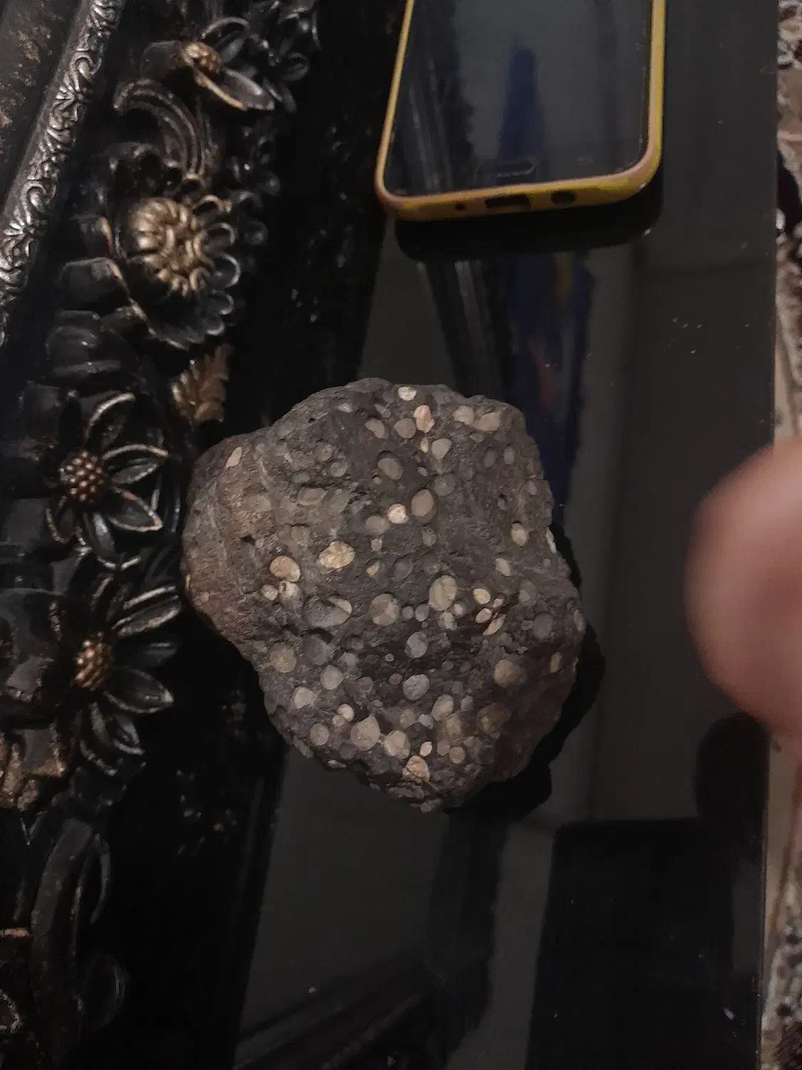 شهاب سنگ|کلکسیون اشیاء عتیقه|قیدار, |دیوار