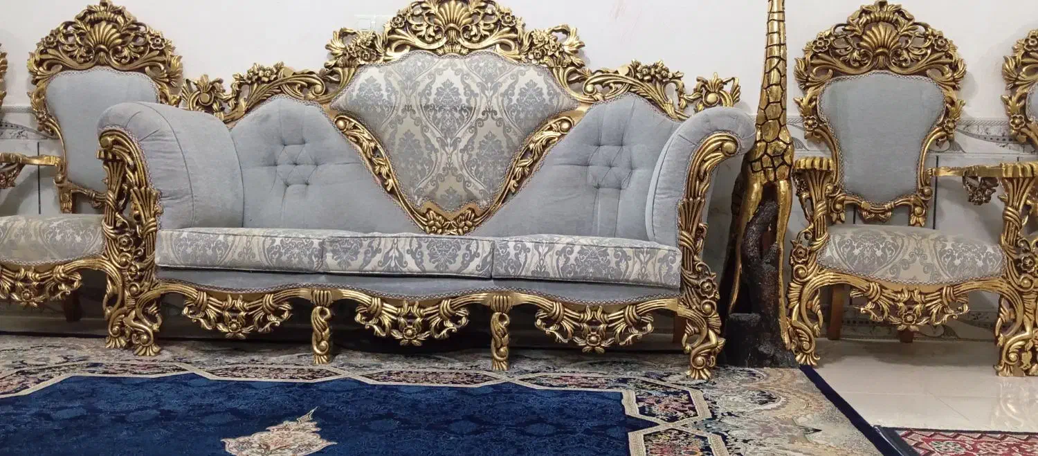 مبل پنجه شیری ۹نفره در حد جهیزیه همراه میز|مبلمان خانگی و میز عسلی|تربتحیدریه, فتح المبین|دیوار