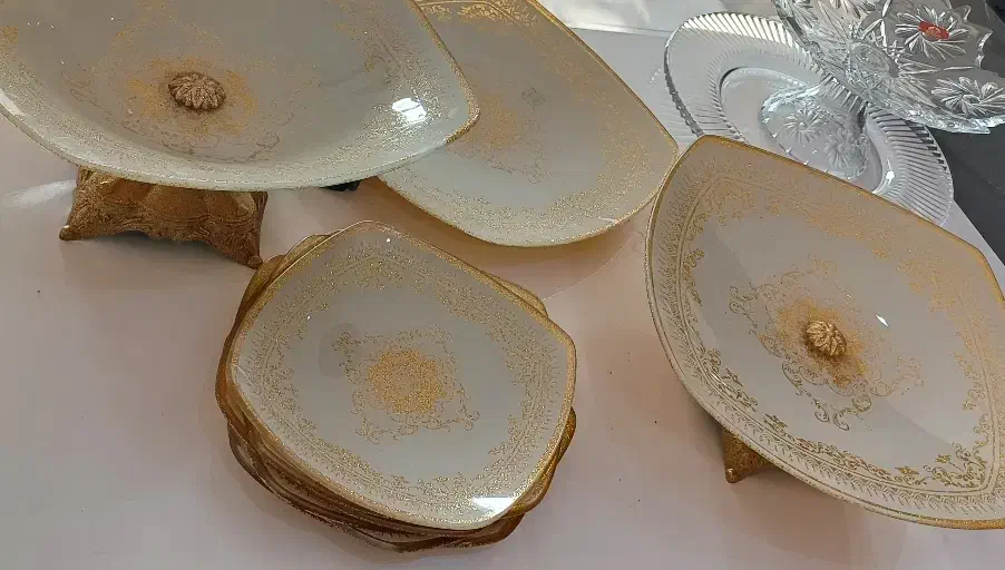 ست پذیرایی|ظروف سرو و پذیرایی|رشت, سعدی (تختی)|دیوار