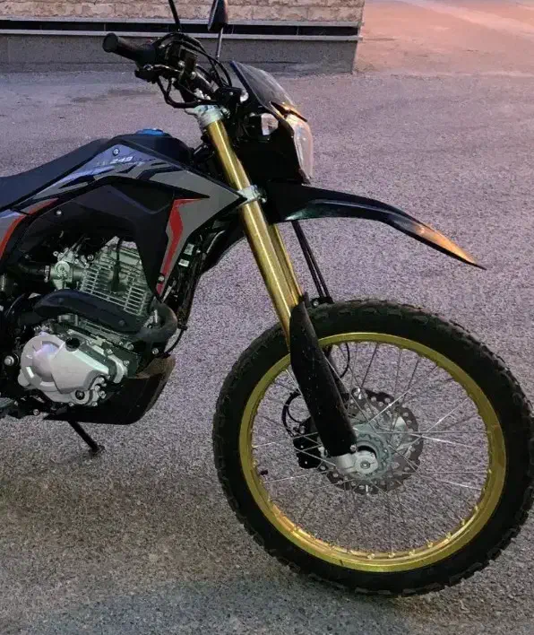 موتور تریل ۲۵۰ توسان طرح crs|موتورسیکلت|اصفهان, مرداویج|دیوار