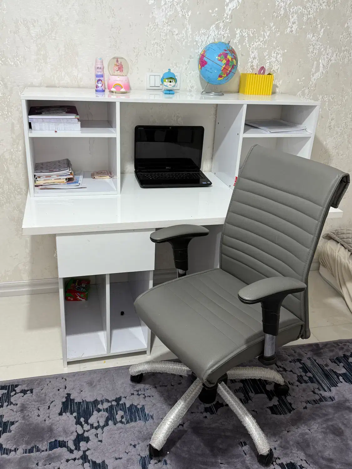 میزتحریر میزکامپیوتر میزناخن کتابخانه شلف کمد کشو|میز تحریر و کامپیوتر|شیراز, درکی|دیوار