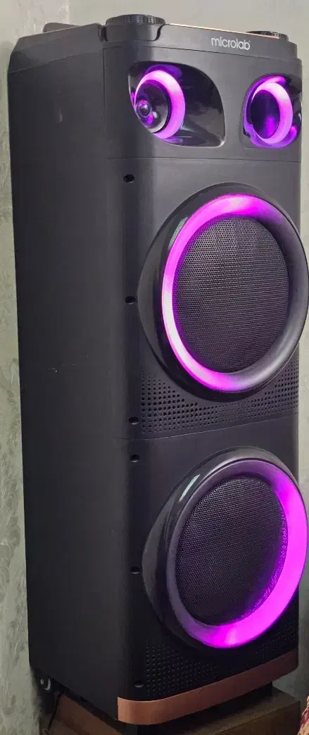 اسپیکر بزرگ میکرولب ، رقص‌نور و میکروفون و کنترل|سیستم صوتی خانگی|تهران, امام زاده عبدالله|دیوار