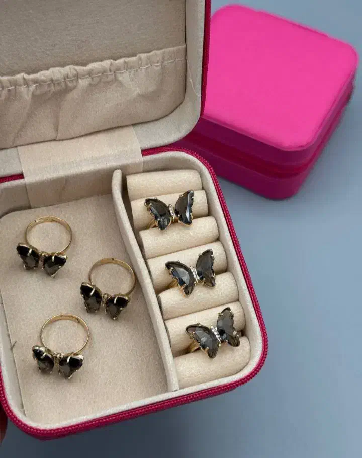 (فروشگاه ساعت و بدلیجات گلچین)انگشتر پروانه شیک|بدلیجات|تبریز, |دیوار