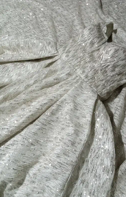 لباس عروس|لباس|مشهد, توس فردوسی|دیوار