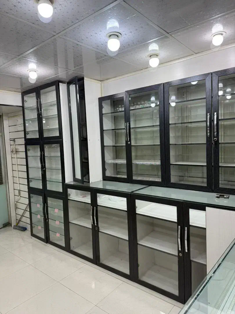 دکور مغازه قفسه و ویترین ام دی اف|فروشگاه و مغازه|بندرعباس, |دیوار