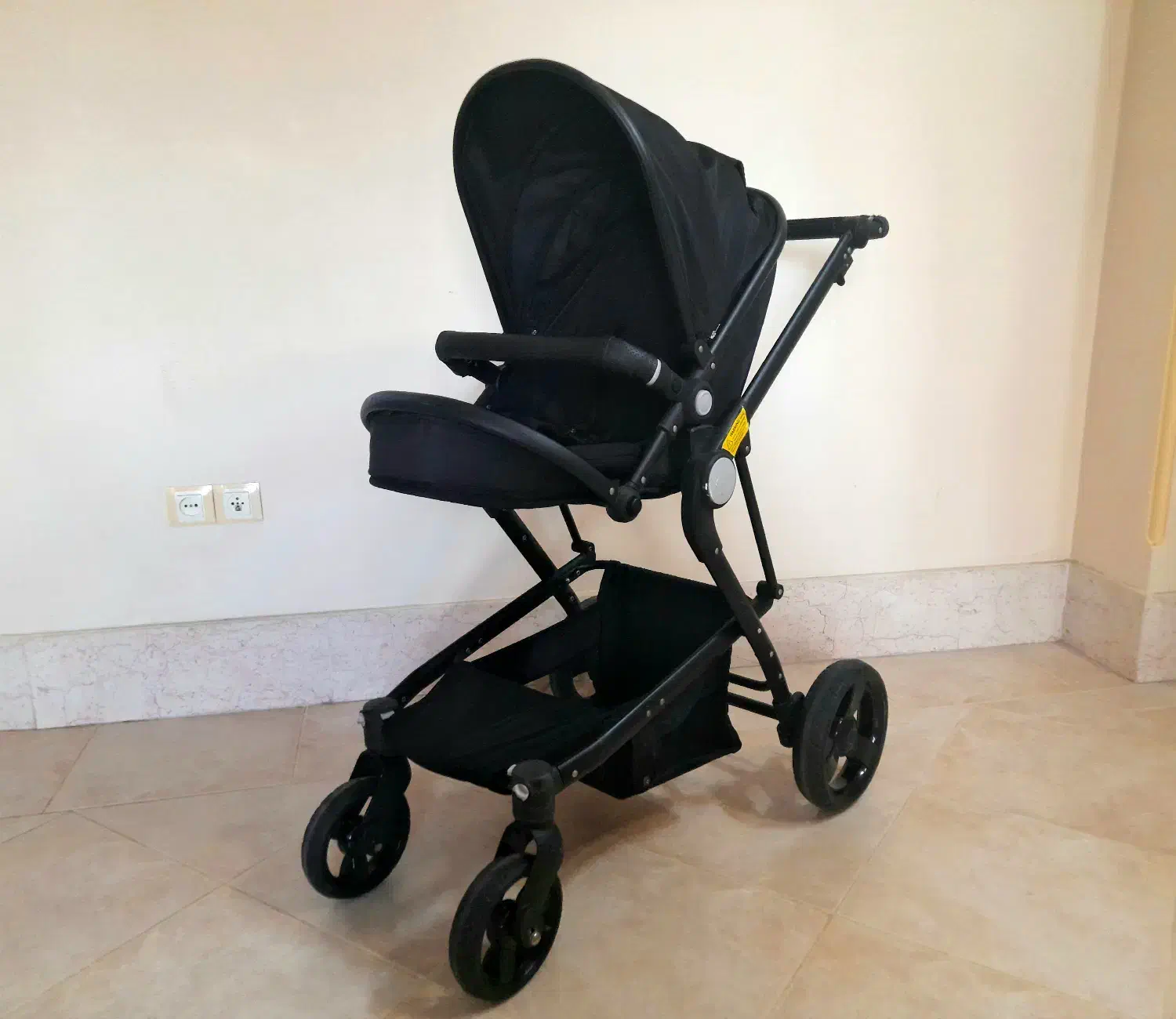 کالسکه روما پلاس دلیجان نو و تمیز|کالسکه و لوازم جانبی|ساری, |دیوار