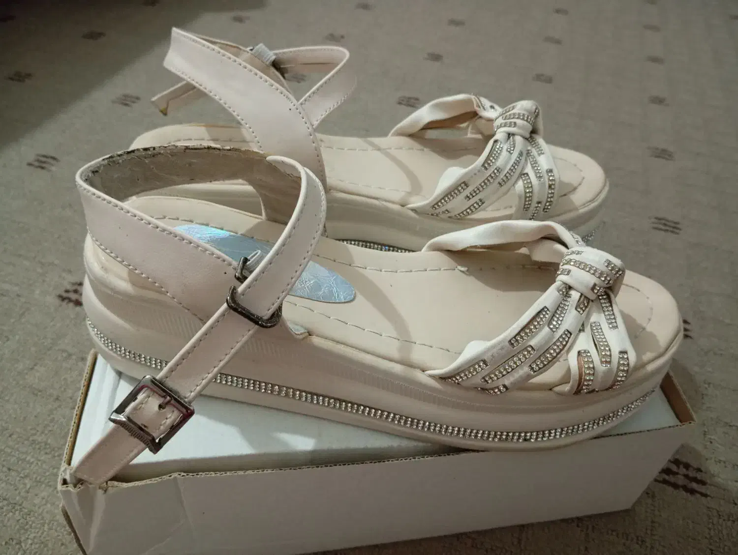 کفش مجلسی|کیف، کفش، کمربند|بندر کنگان, |دیوار