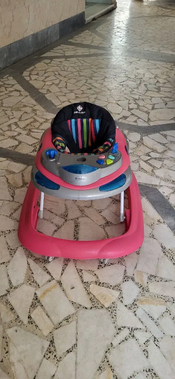 روروئک|اسباب و اثاث بچه|رشت, پیرسرا|دیوار