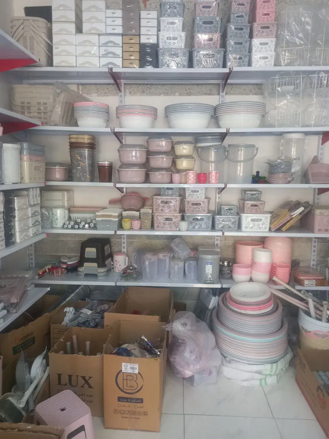 پلاستیک زیر قیمت|ظروف نگهدارنده، پلاستیکی، یک‌بارمصرف|اراک, |دیوار