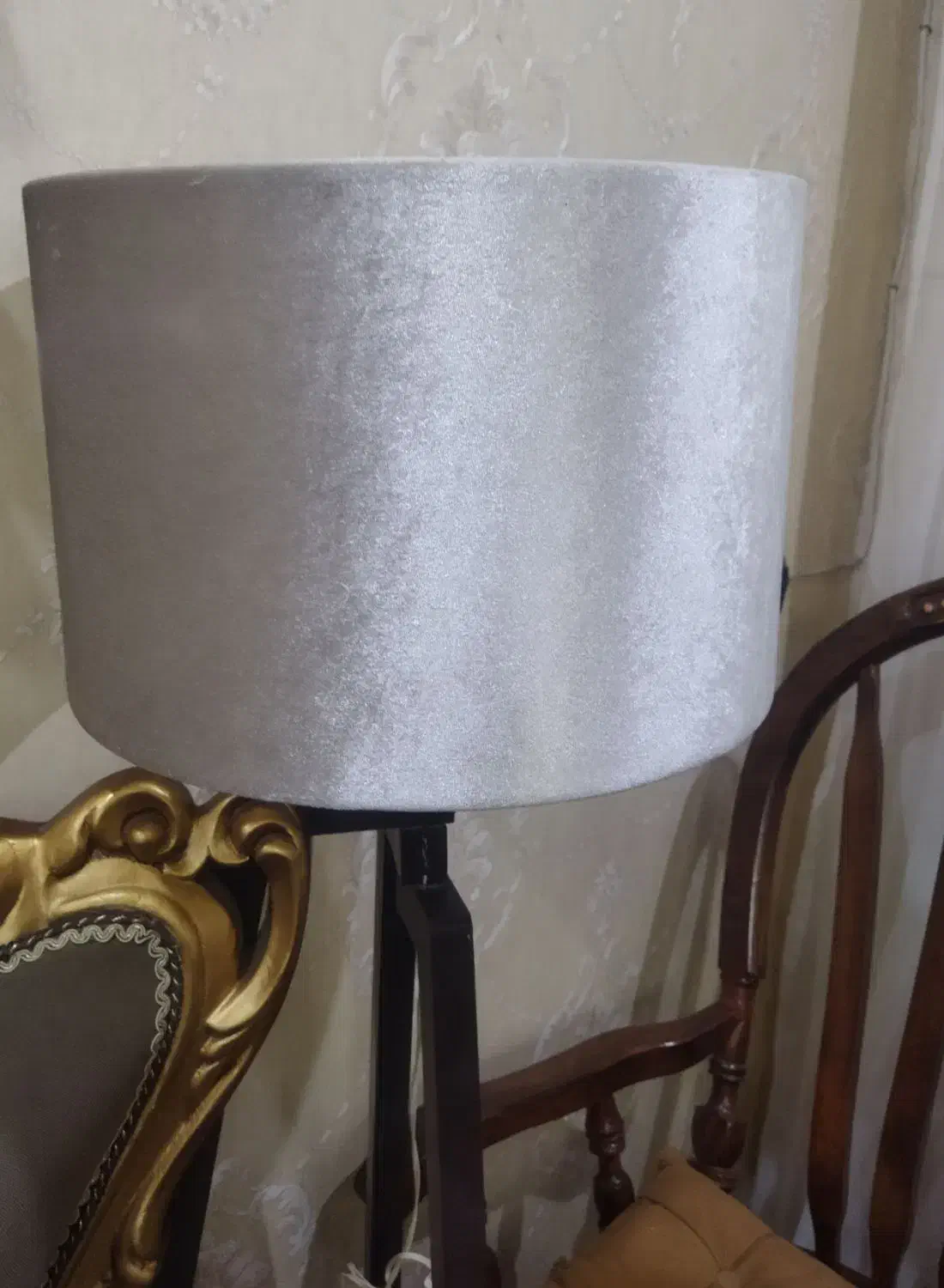 وسایل تزیینی منزل|چراغ خواب و آباژور|خرمآباد, |دیوار