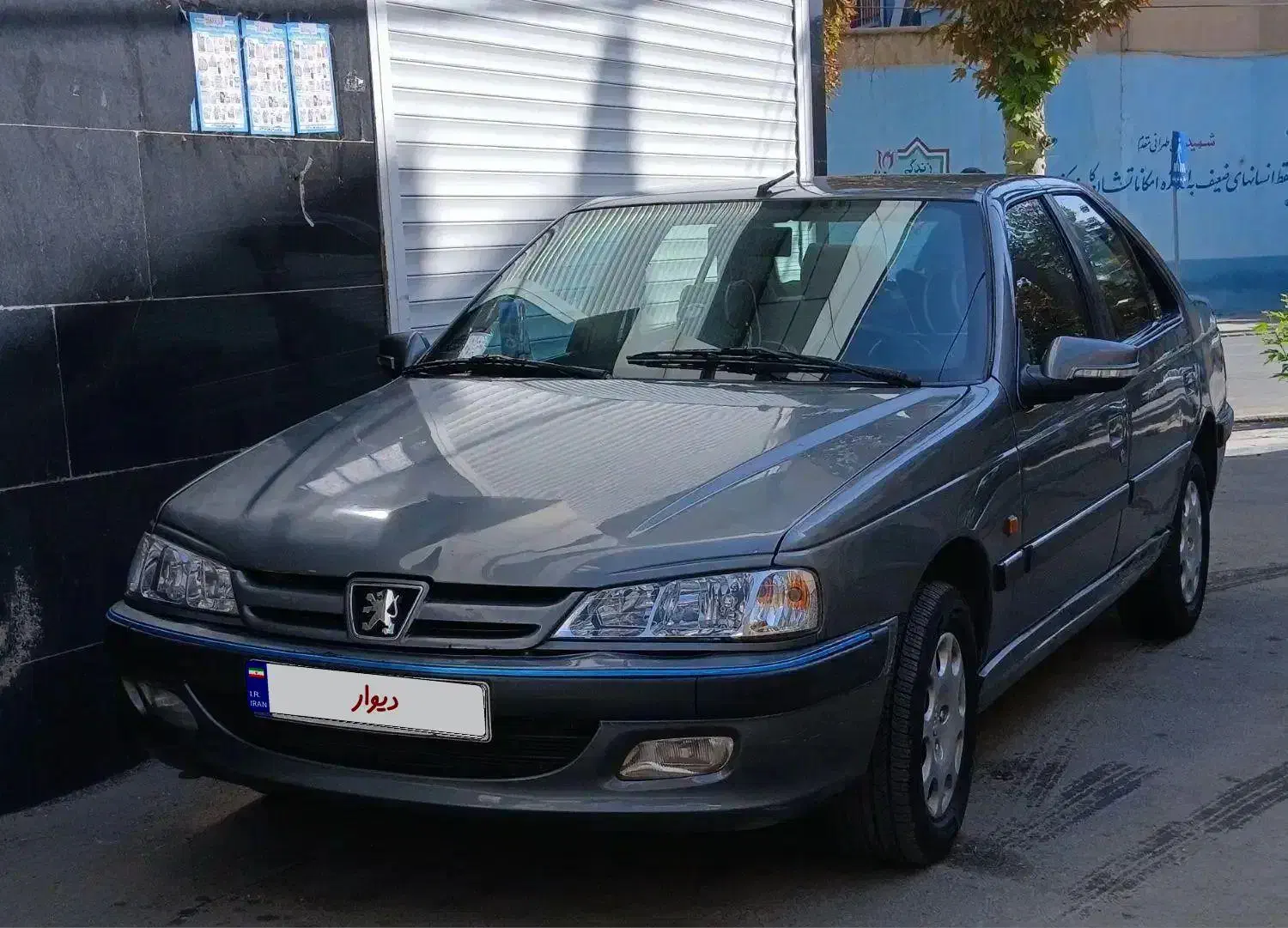 پژو پارس|خودرو سواری و وانت|بروجرد, |دیوار