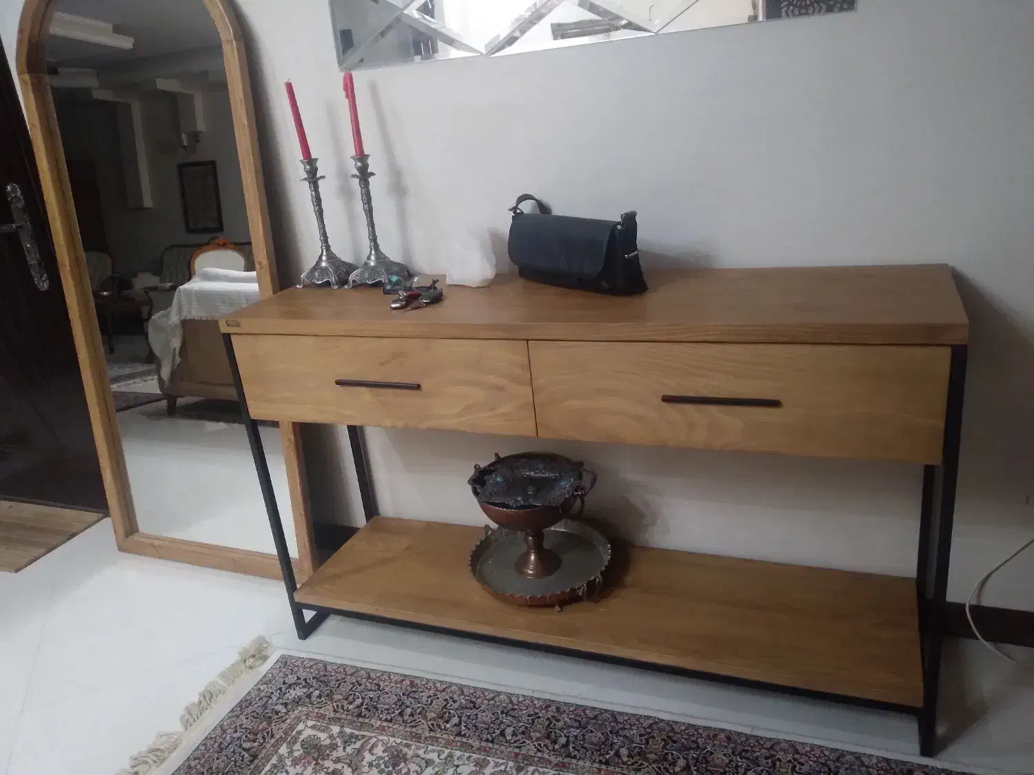 کنسول وایینه ایستاده|بوفه، ویترین، کنسول|کرج, شهرک فهمیده|دیوار