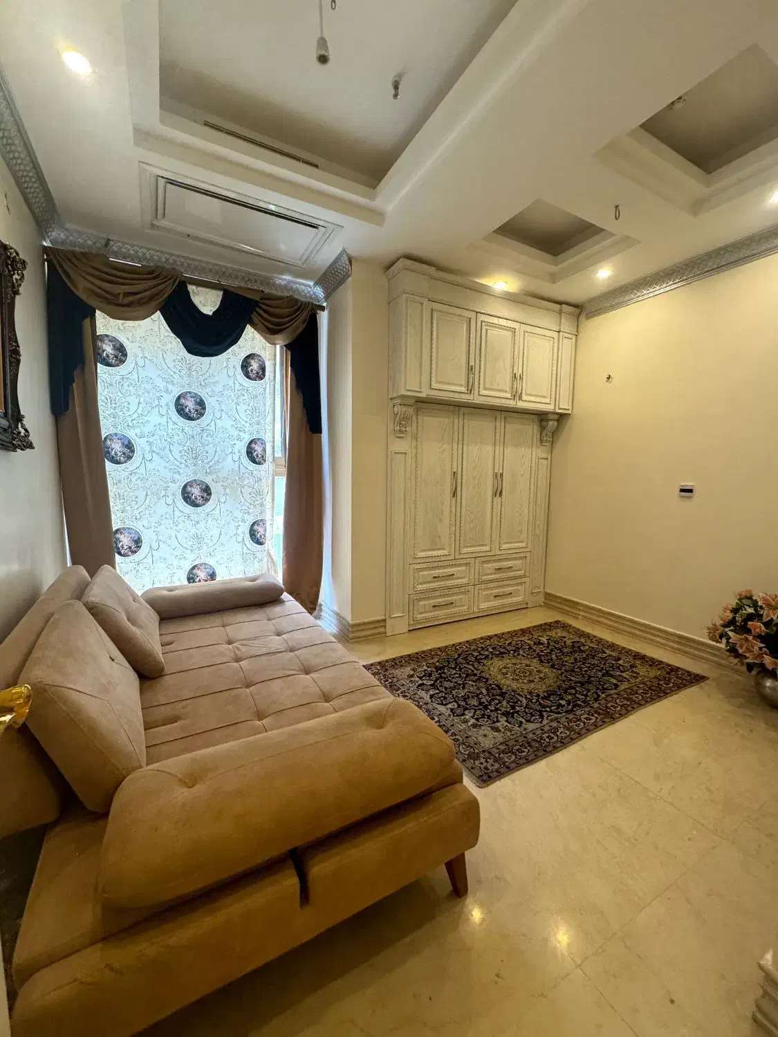 190متر ۳خ رهن کامل سعادت آباد