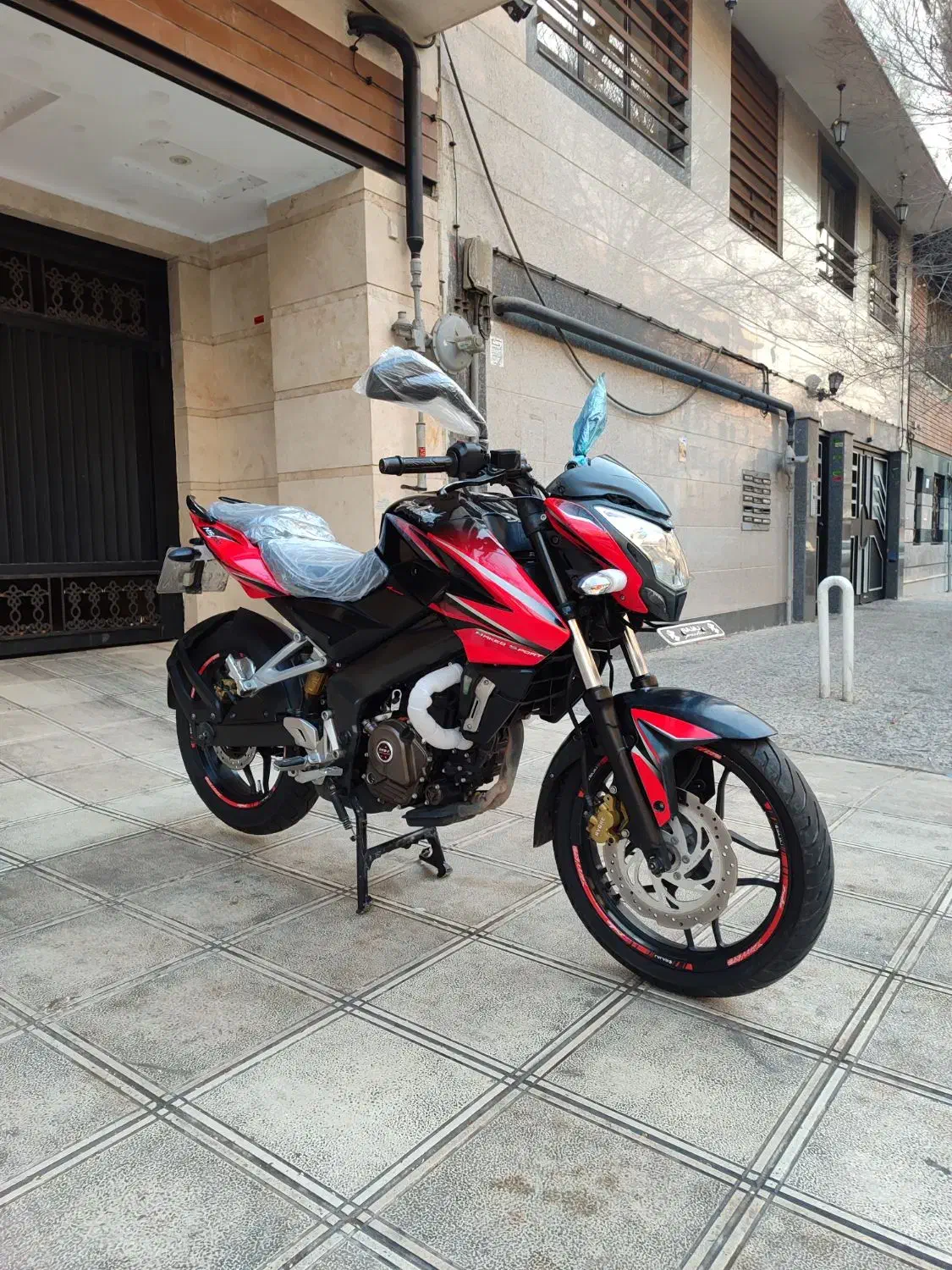 ns200|موتورسیکلت|تهران, تهرانپارس شرقی|دیوار