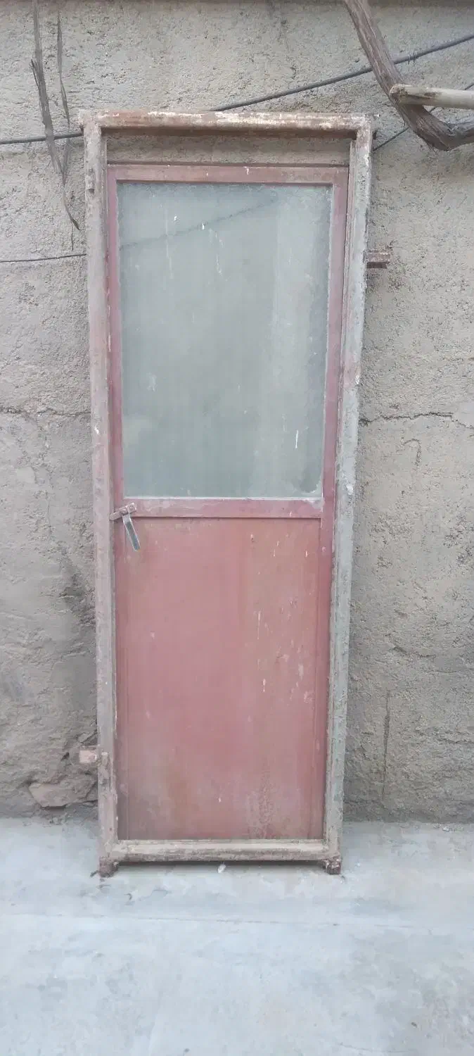 درب انباری|مصالح و تجهیزات ساختمان|همدان, |دیوار