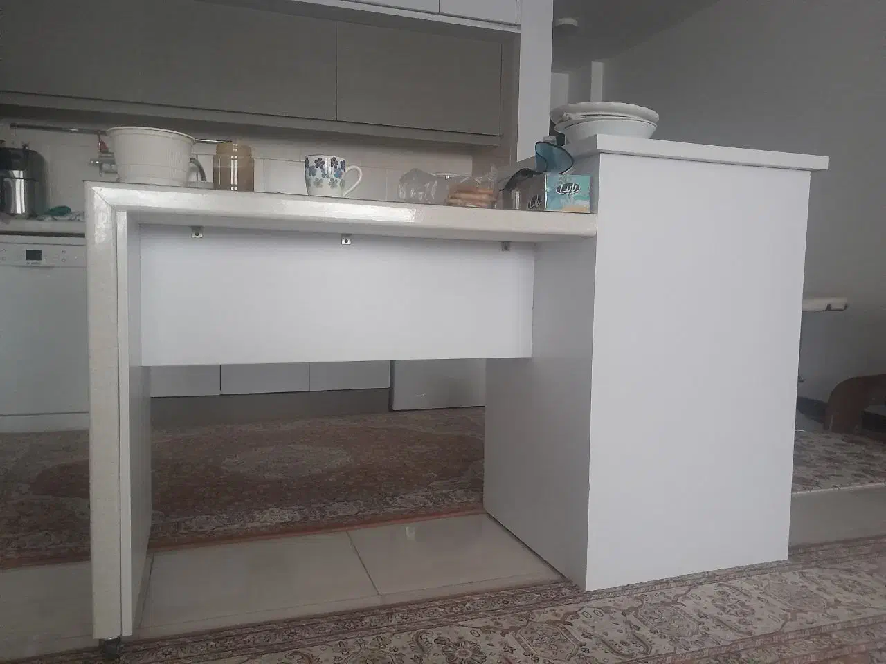 کابینت ومیز غذا خوری|بوفه، ویترین، کنسول|اراک, |دیوار