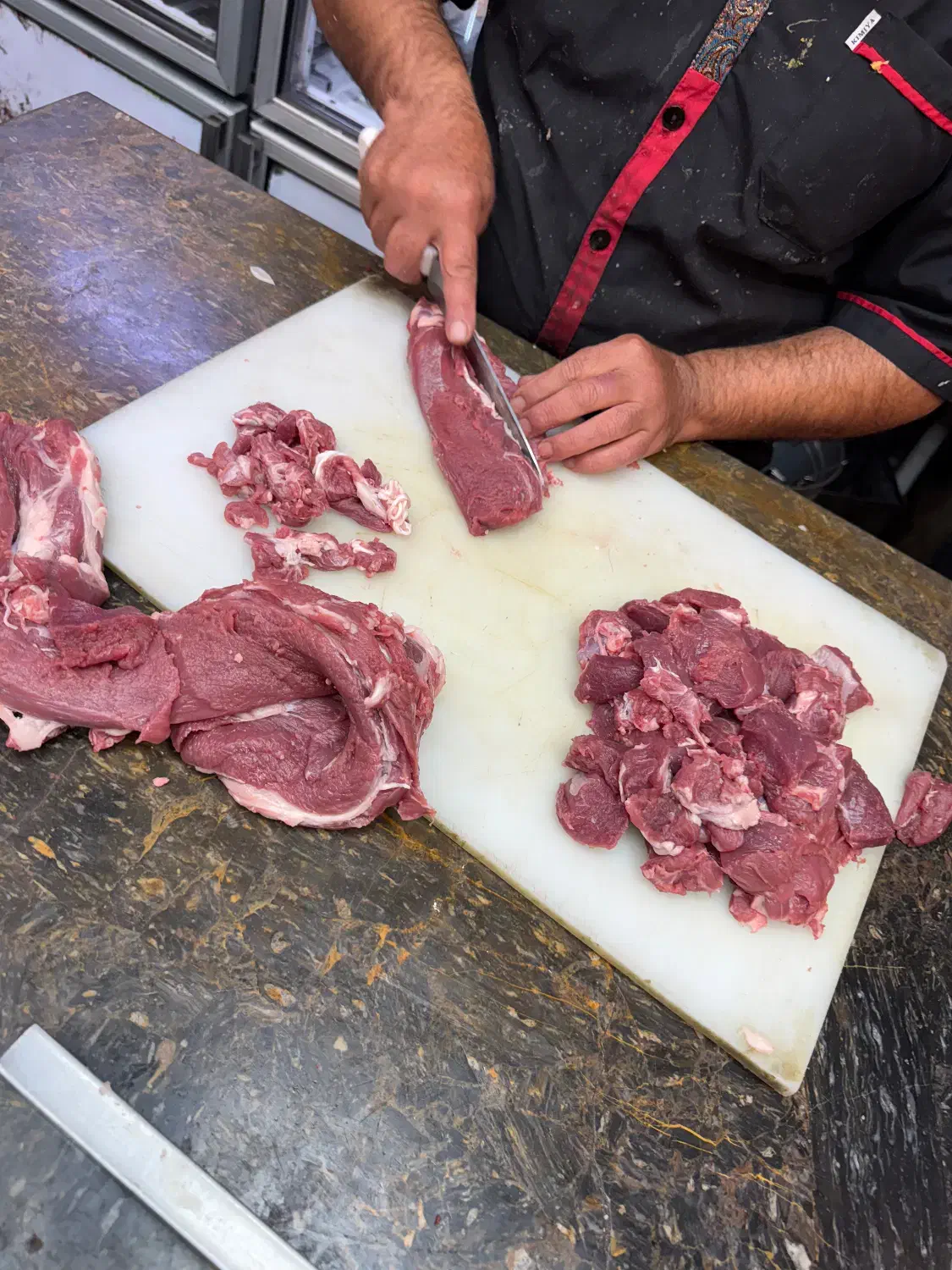 سالن دار|استخدام خدمات فروشگاه و رستوران|بروجرد, |دیوار