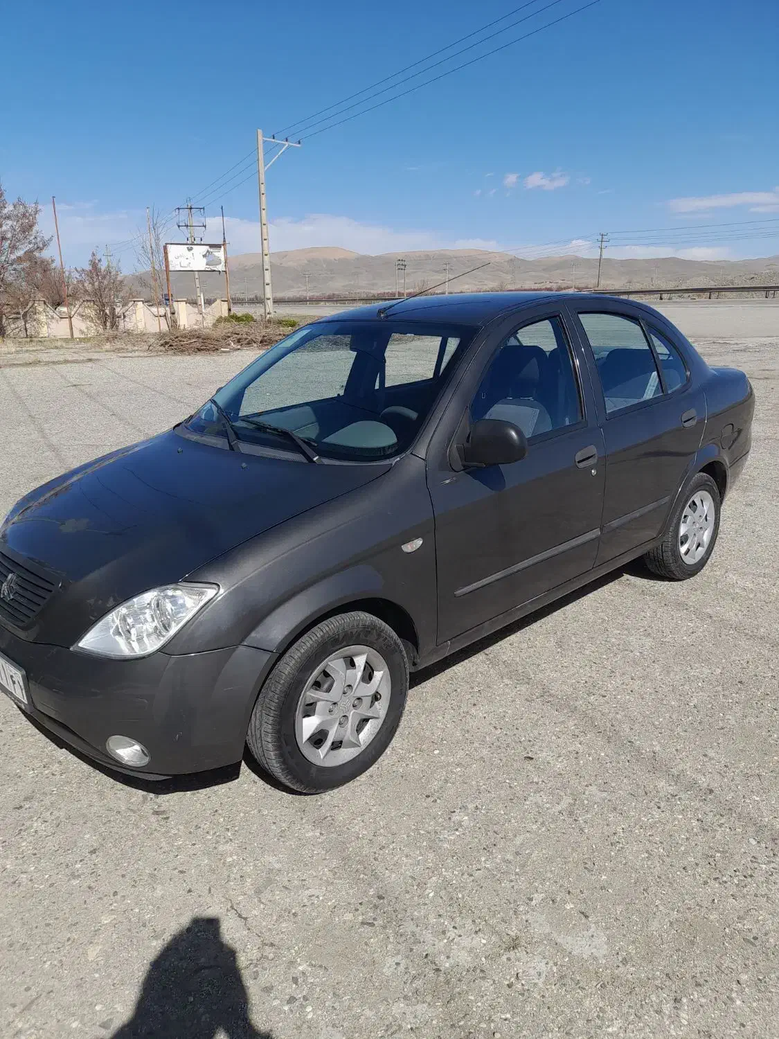 تیبا ۹۸|خودرو سواری و وانت|بروجرد, |دیوار