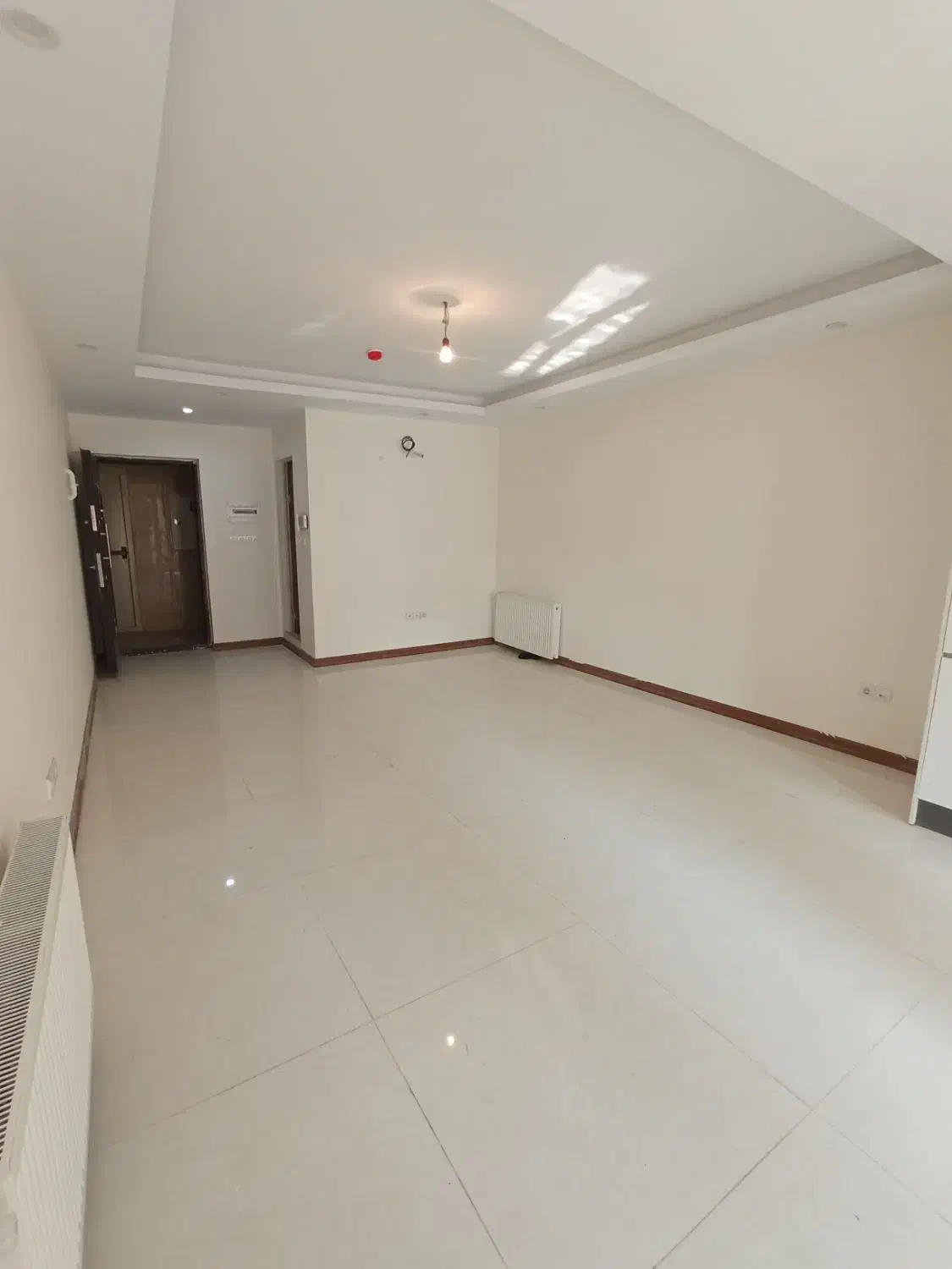 فاطمی ۸۰ متر نوساز آفتابگیر