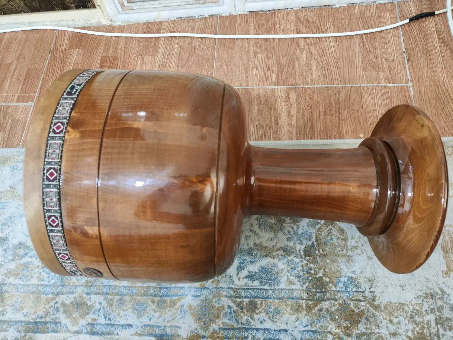 تنبک|سازهای سنتی|قدس, شهر‌قدس|دیوار