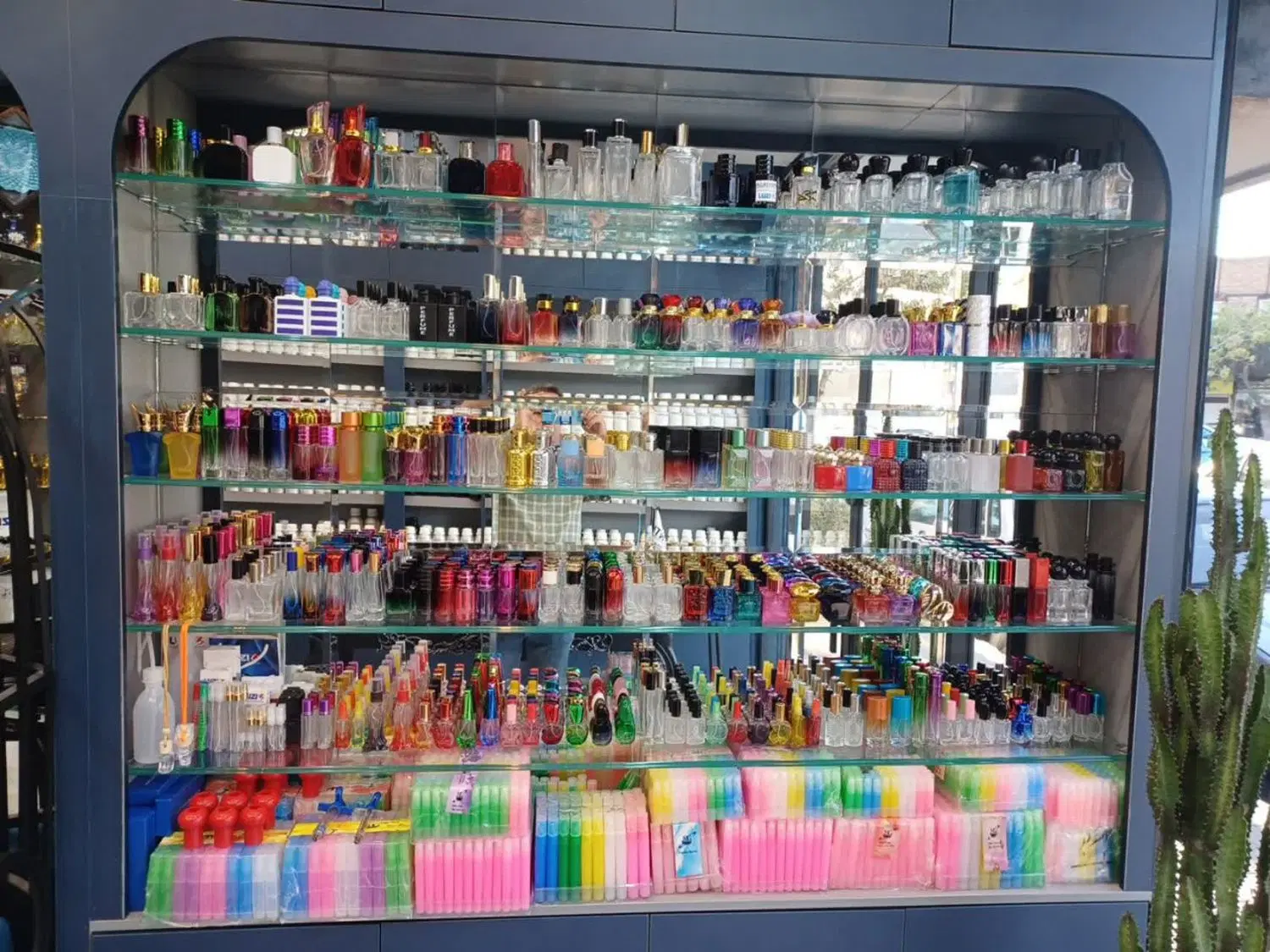 عطر سویسی اورجینال|آرایشی، بهداشتی، درمانی|مشهد, شیرودی|دیوار