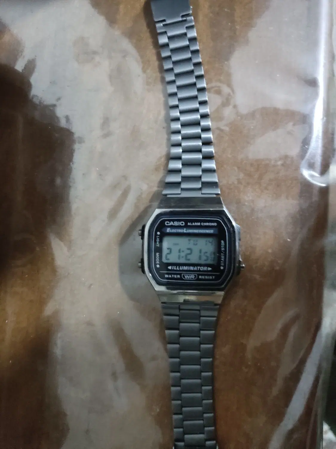 Casio A168|ساعت|میانه, |دیوار