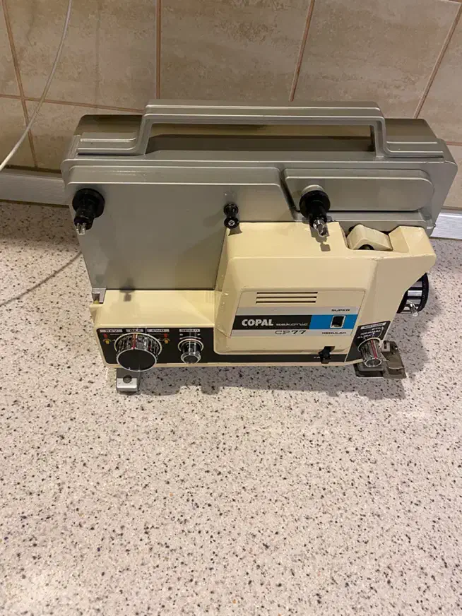 اپارات هشت میلی متری|کلکسیون اشیاء عتیقه|تهران, اکباتان|دیوار