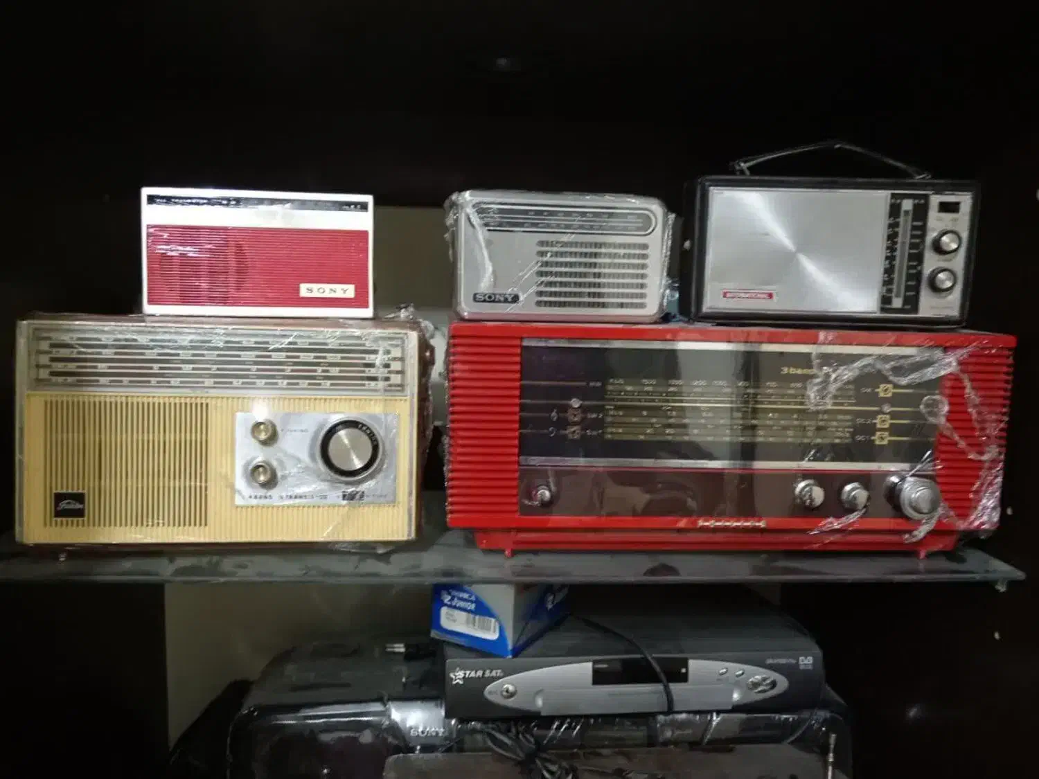 لوازم آنتیک به صورت یکجا|کلکسیون اشیاء عتیقه|نجفآباد, یزدانشهر|دیوار