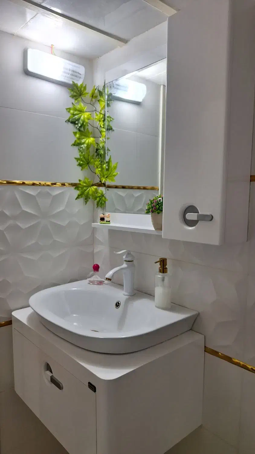 رهن کامل منزل سه خوابه|اجارهٔ خانه و ویلا|مرودشت, کوشک|دیوار