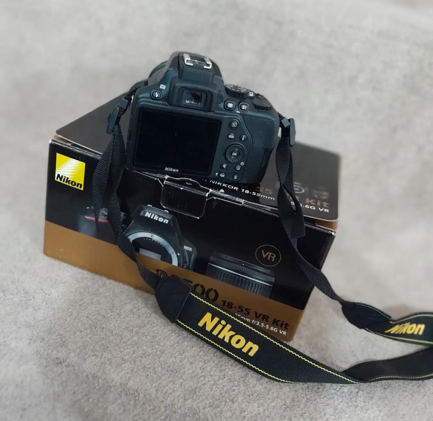 دوربین نیکون D3500|دوربین عکاسی و فیلم‌برداری|اندیمشک, |دیوار