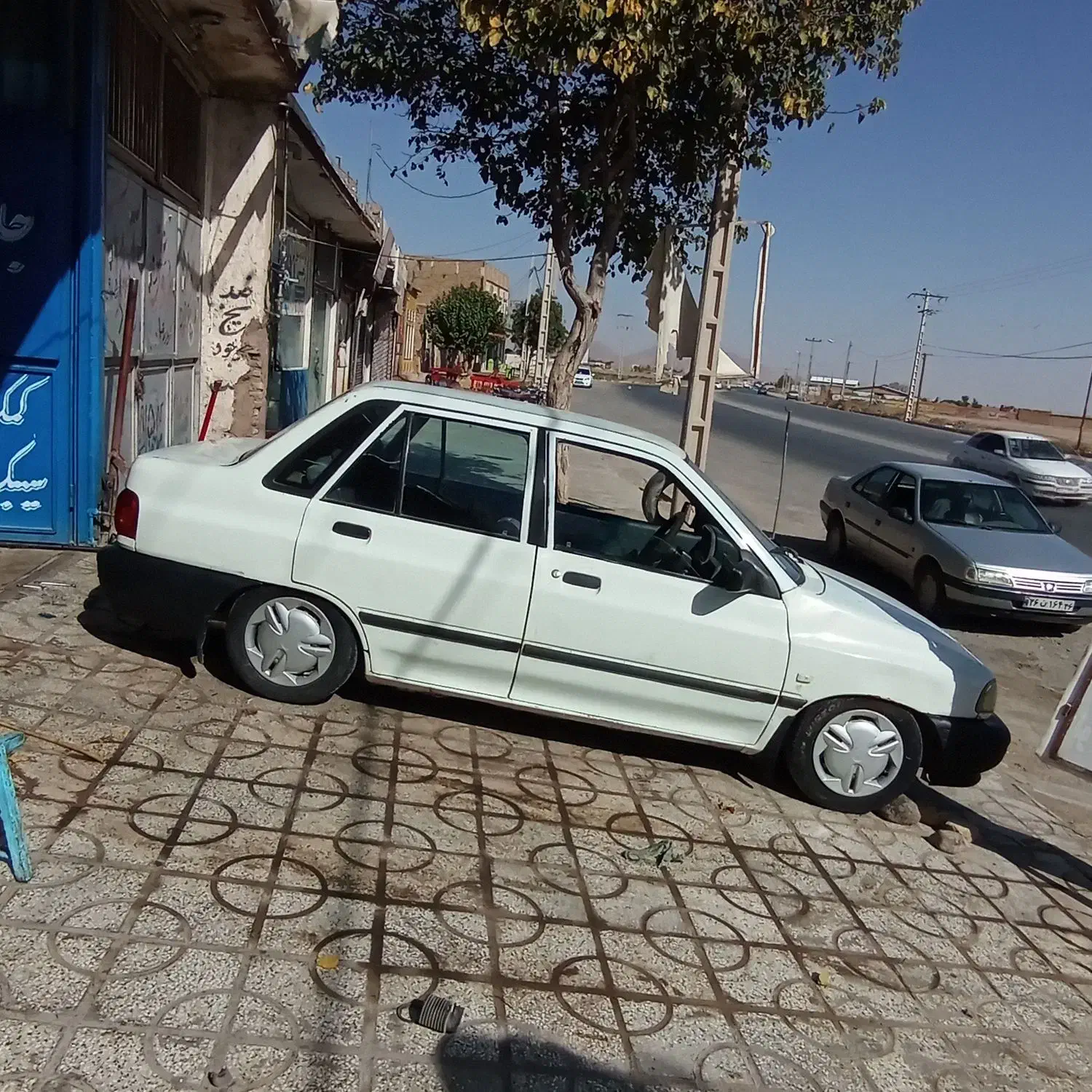 پراید سفیدصندوقدار ساشی پلمپ|خودرو سواری و وانت|مشهد, مقدم|دیوار