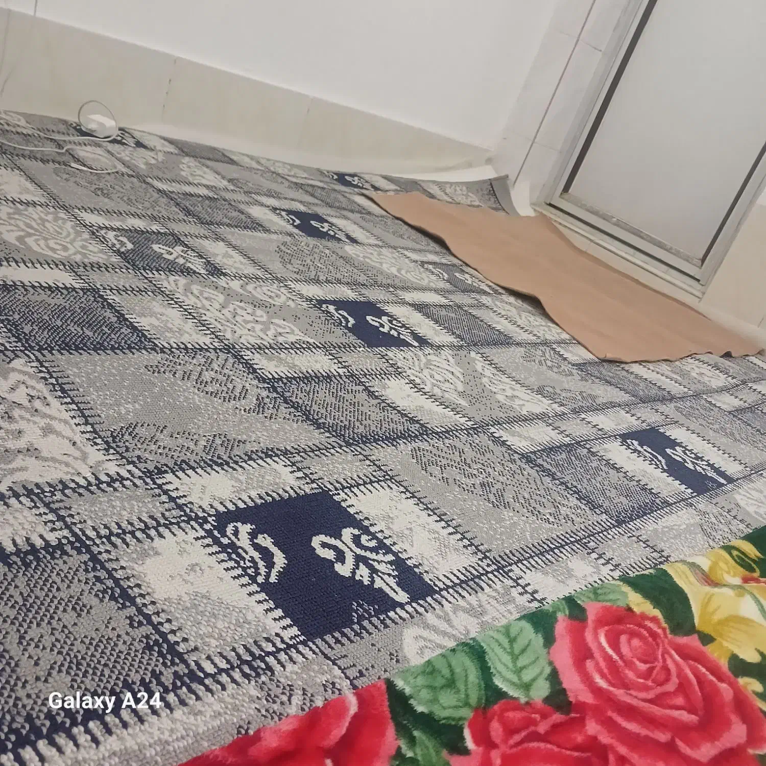 نیازمند خانم جهت نظافت خونه و شستن ظروف|خدمات نظافت|مشهد, کوی ولیعصر|دیوار