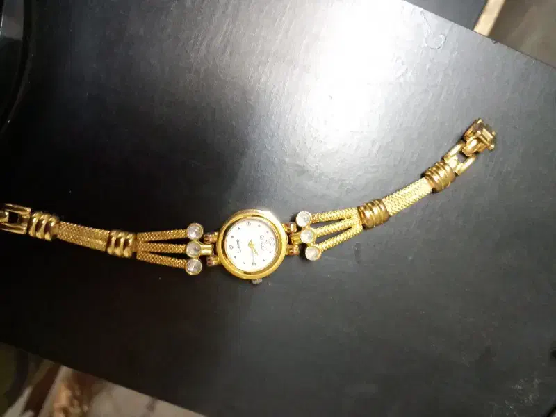 ساعت مچی زنانه GOCCI|ساعت|بروجرد, |دیوار