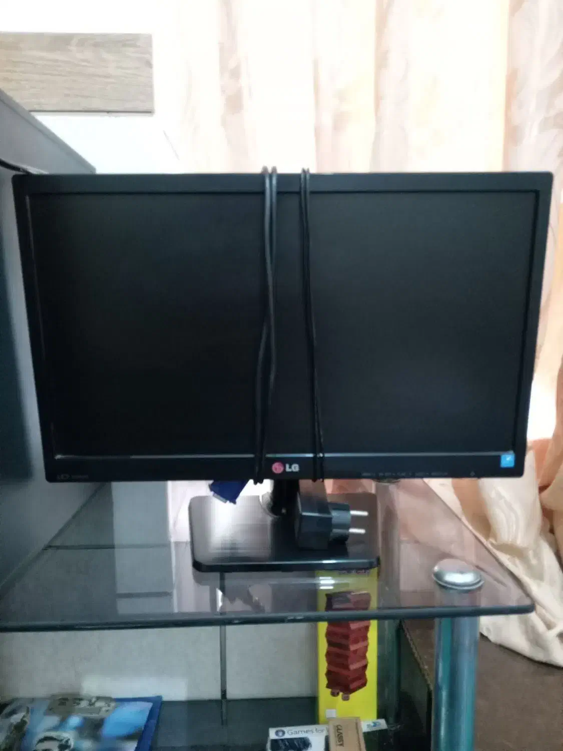 کامپیوتر خانگی سالم درحد نو|رایانه رومیزی|بردسیر, |دیوار