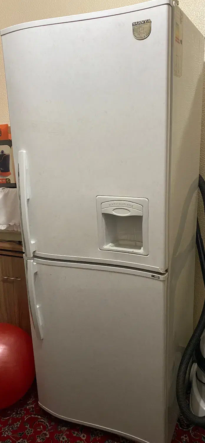 یخچال|یخچال و فریزر|شاهین‌شهر, عطار|دیوار