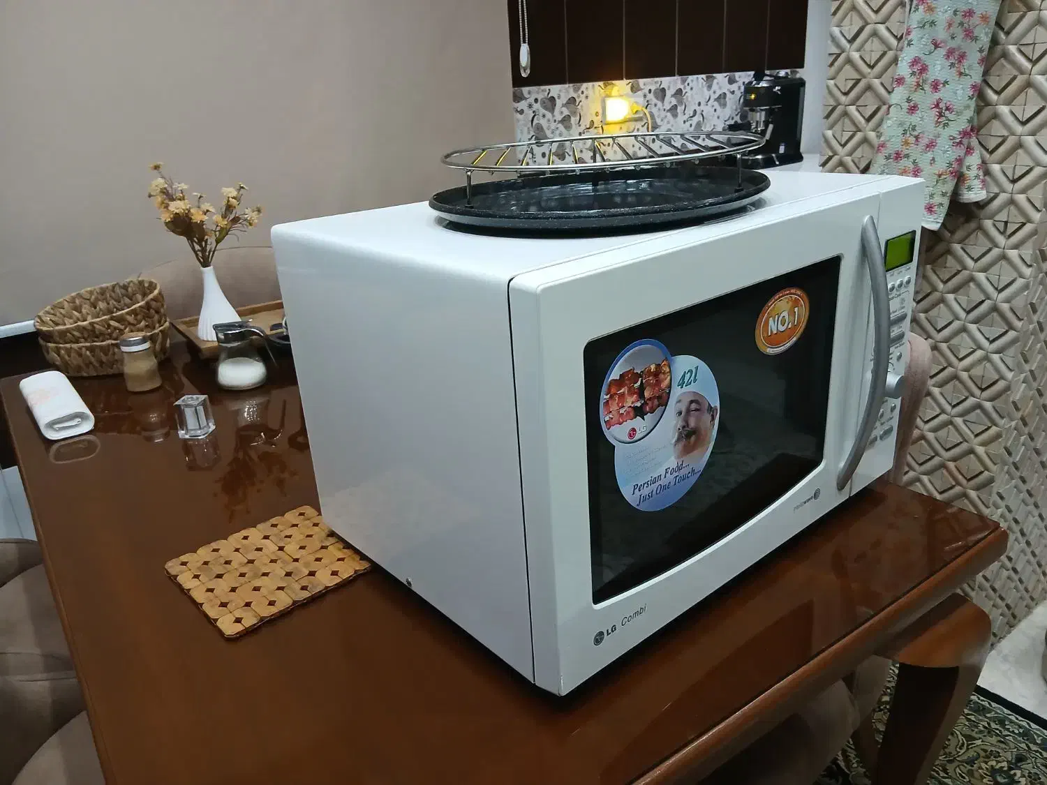 مایکروویو ال جی|اجاق گاز و لوازم برقی پخت‌وپز|کرمانشاه, |دیوار