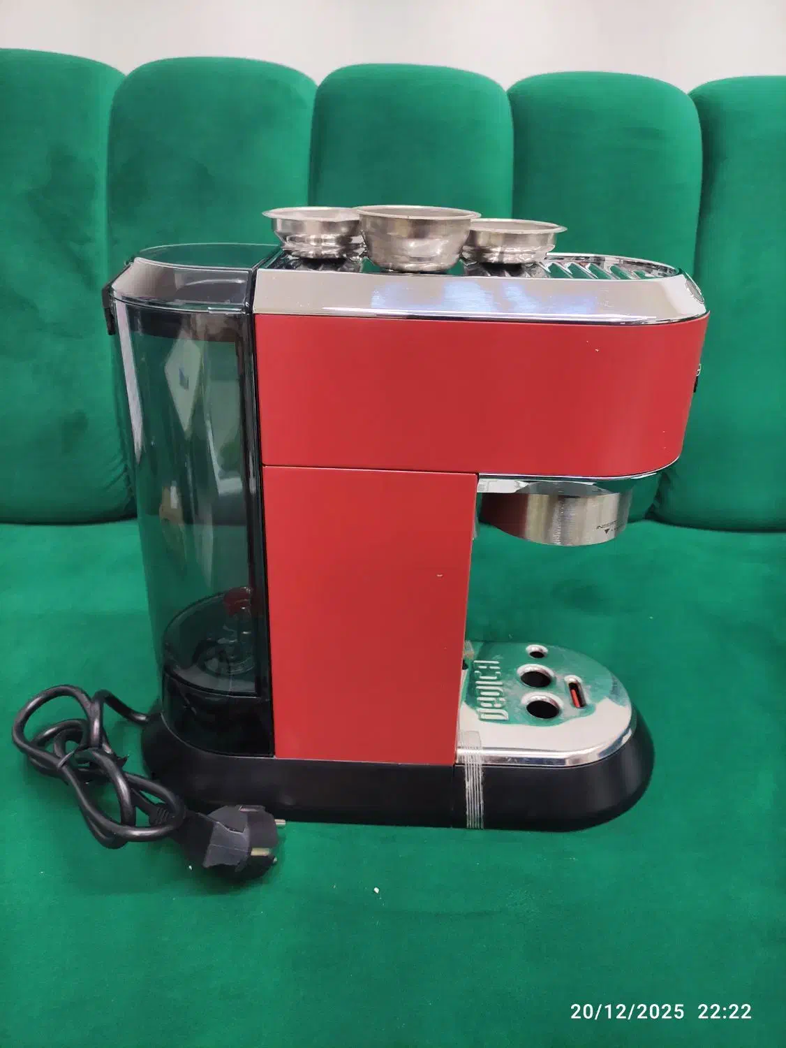 اسپرسو ساز دلونگی قهوه ساز|سماور، چای‌ساز، قهوه‌ساز|رشت, کوی فکوری|دیوار