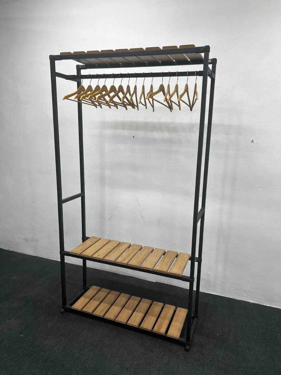 رگال اچ مدل پایین دو طبقه|بندرخت و رختآویز|مشهد, نوید|دیوار