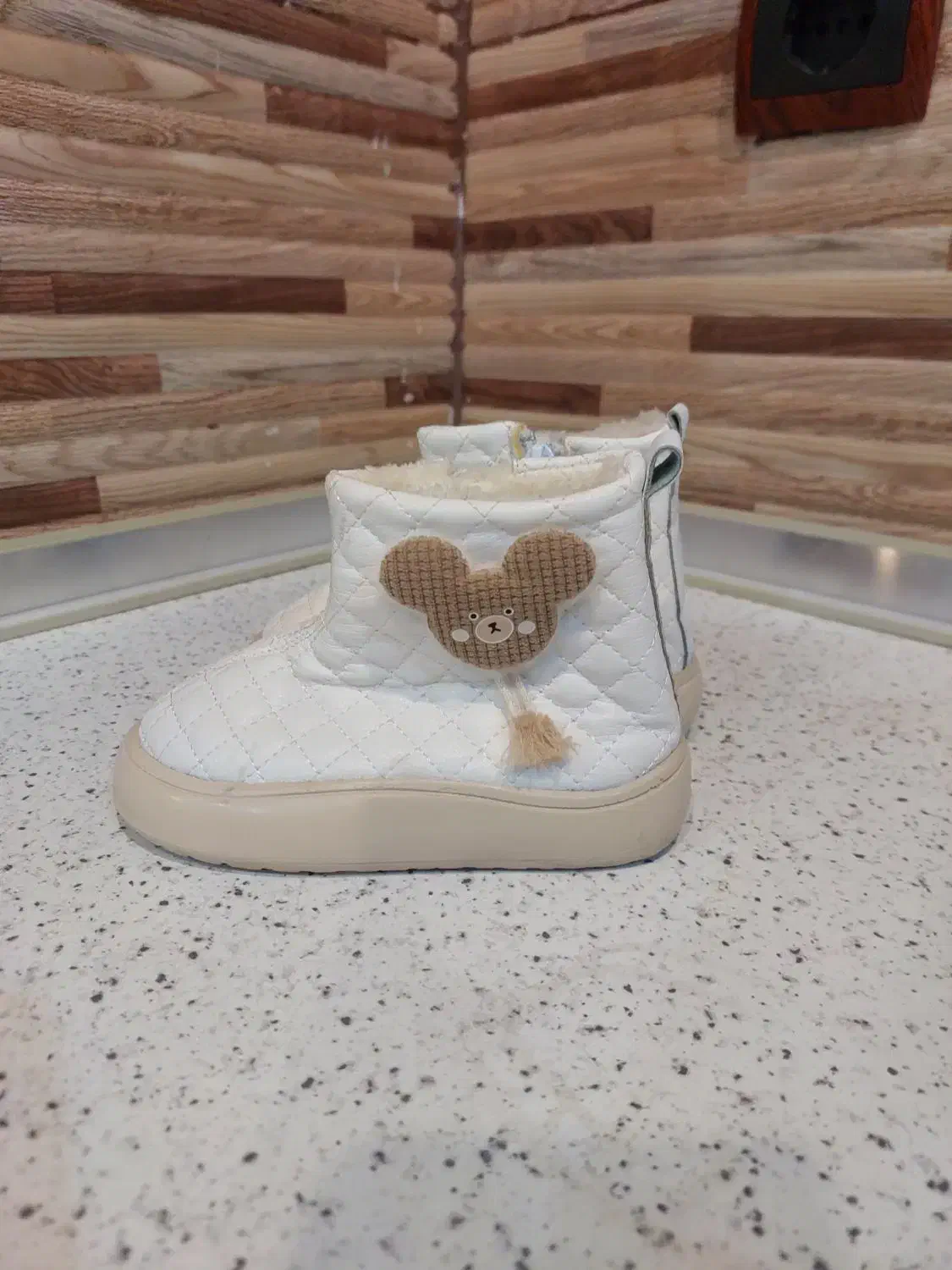 کفش بچگانه|کفش و لباس بچه|کرج, کوی امامیه|دیوار