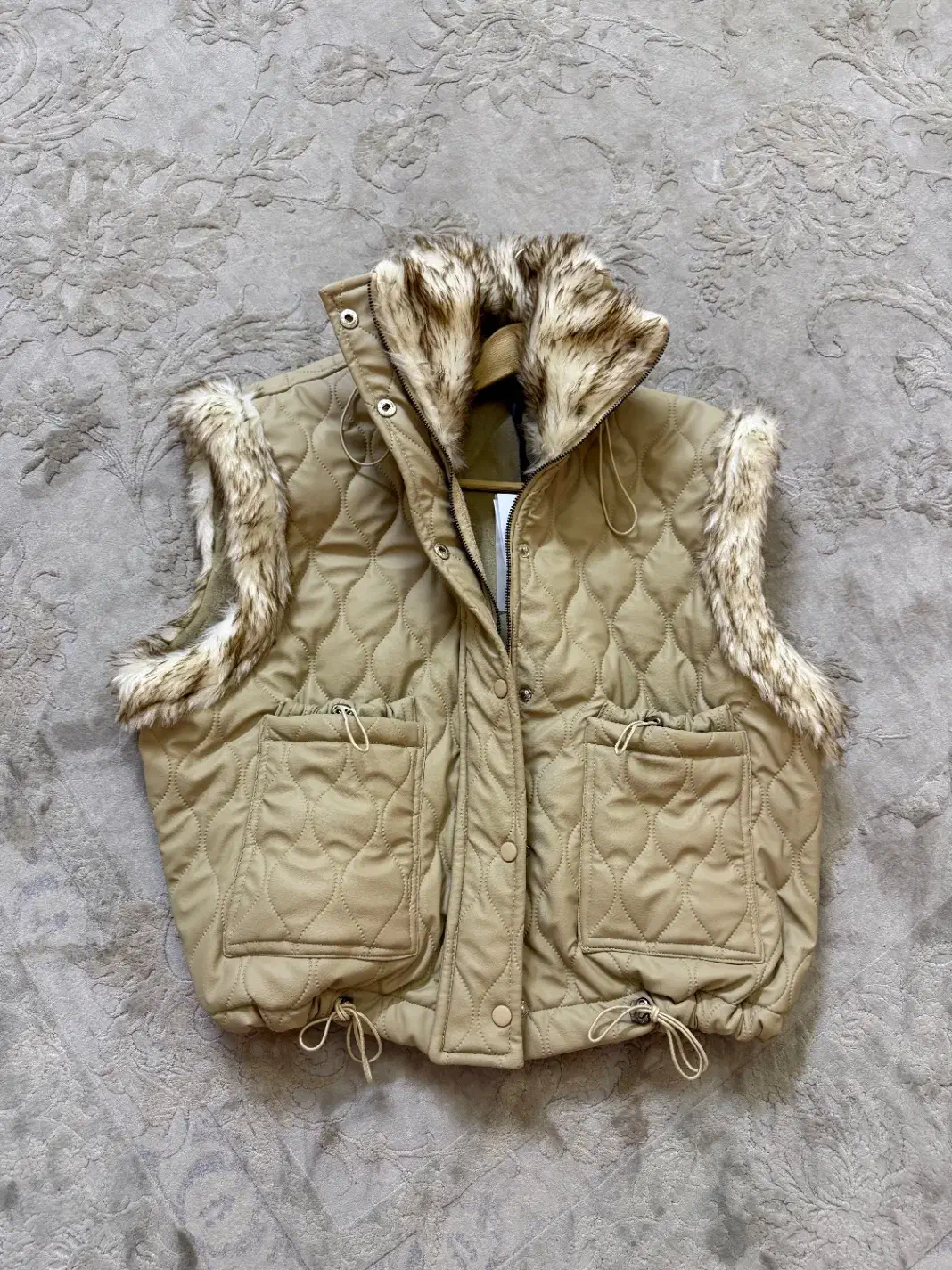 پافر خارجی|لباس|پاکدشت, پاکدشت (مامازند)|دیوار