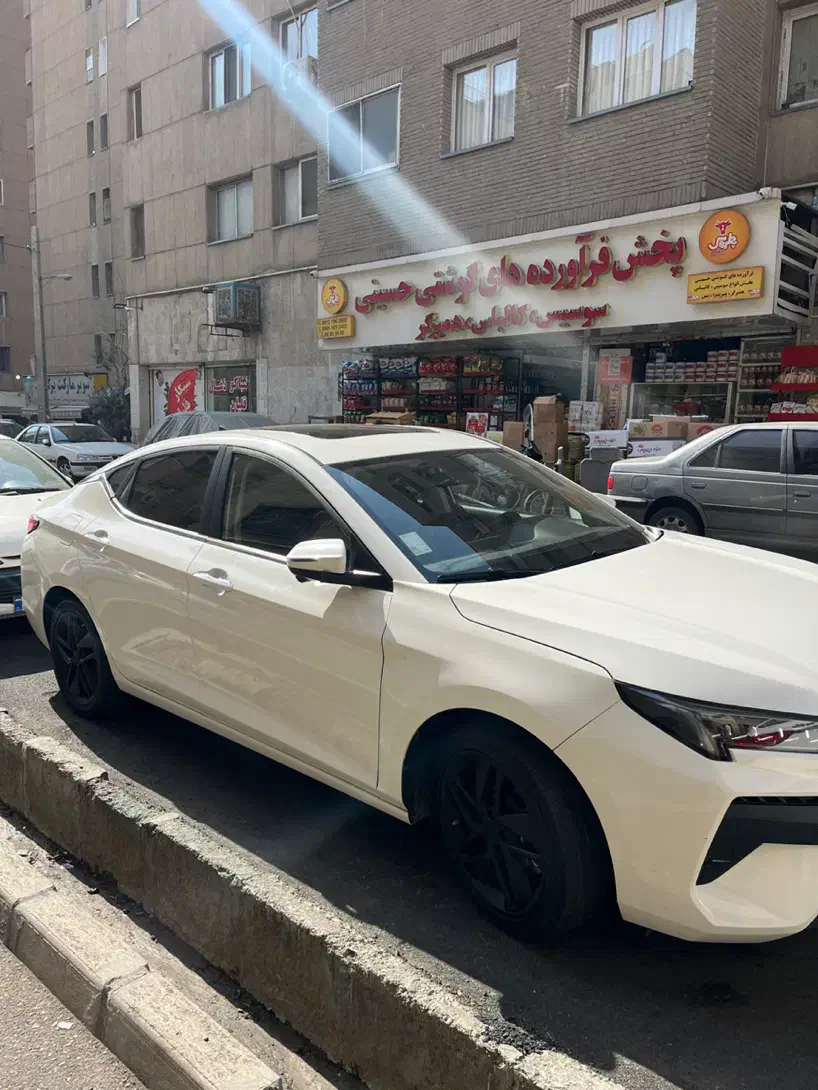 Kmc j7 مدل ۴۰۳|خودرو سواری و وانت|شهر ری, دیلمان|دیوار