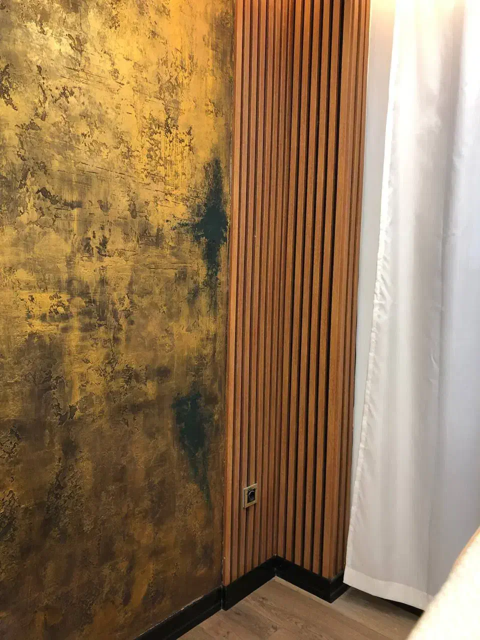 اجرای تخصصی میکروسمنت پتینه نقاشی دکوراتیو ورق طلا|خدمات پیشه و مهارت|آمل, |دیوار