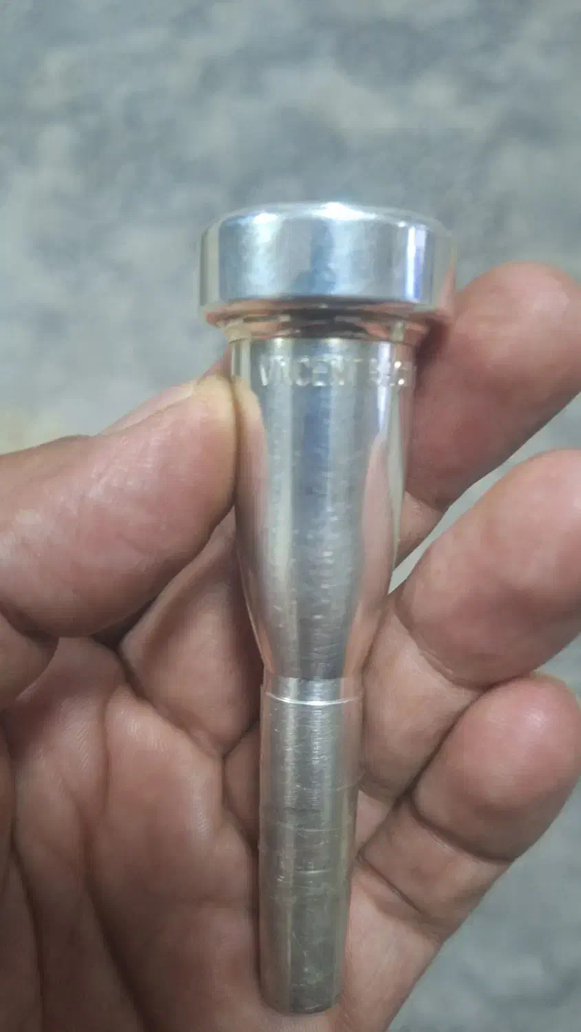 سرساز ترومپت اورجینال امریکایی|سازهای بادی|مهاجران, |دیوار