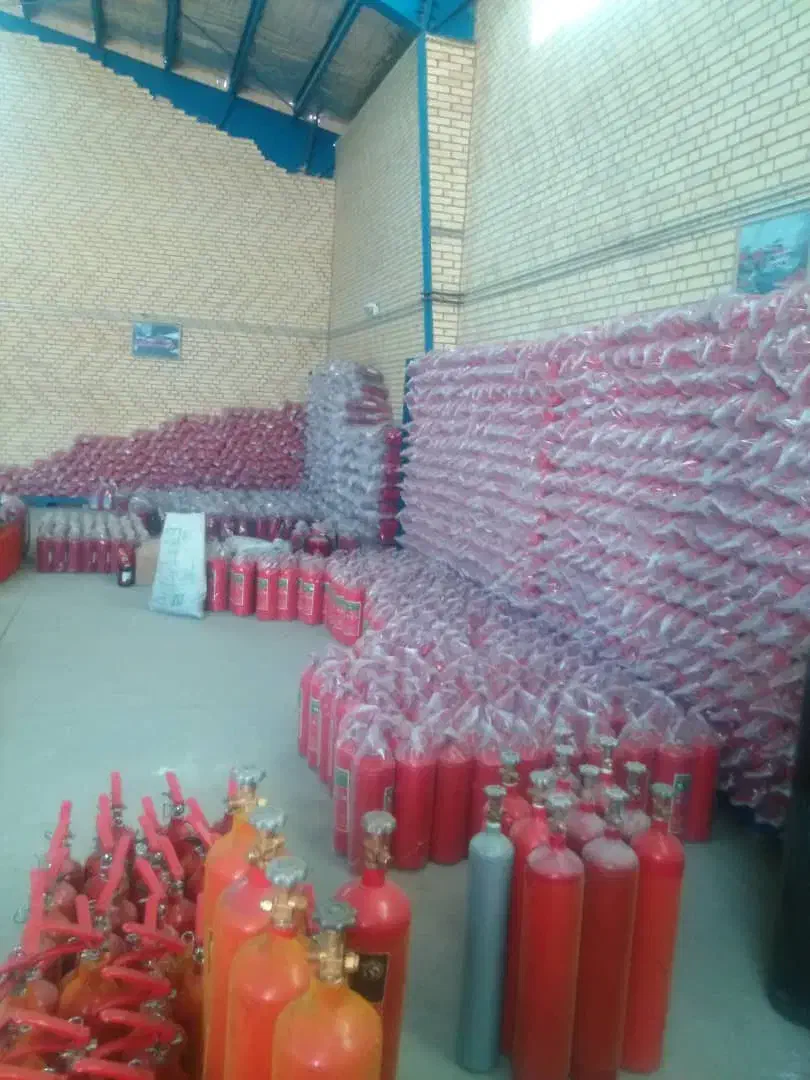 تجهیزات ایمنی، شارژ و فروش کپسول آتشنشانی|عمدهفروشی|مرودشت, استادیوم|دیوار