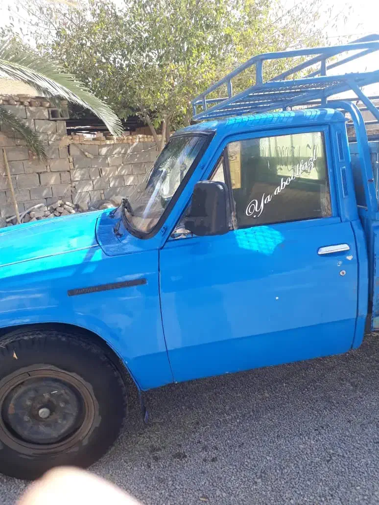 وانت نیسان|خودرو سواری و وانت|شیراز, ارم|دیوار