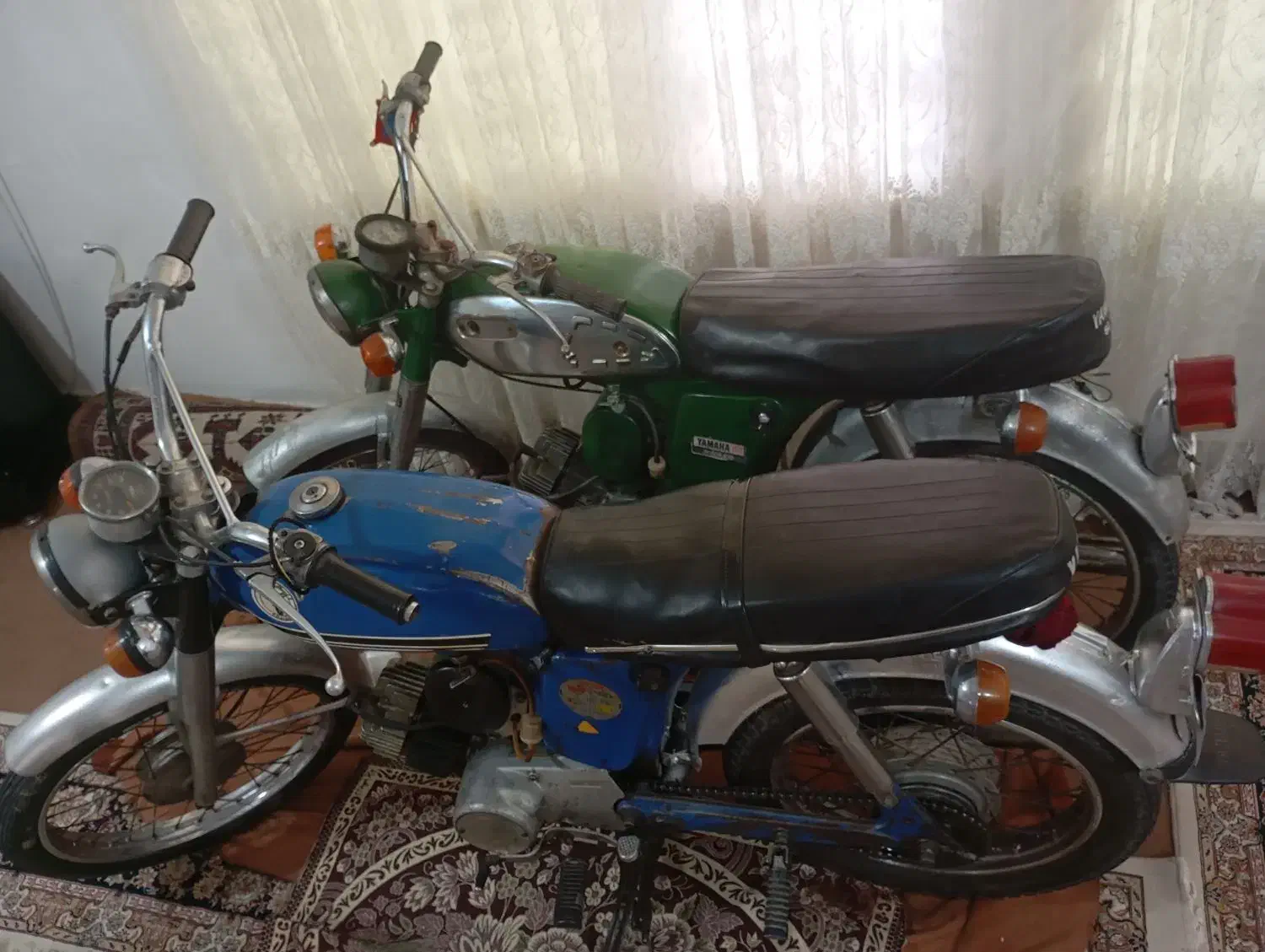 چهارعددیاماها۱۰۰تمام وسایلاش فابریک تک هندل روشن|موتورسیکلت|کرج, آق تپه|دیوار